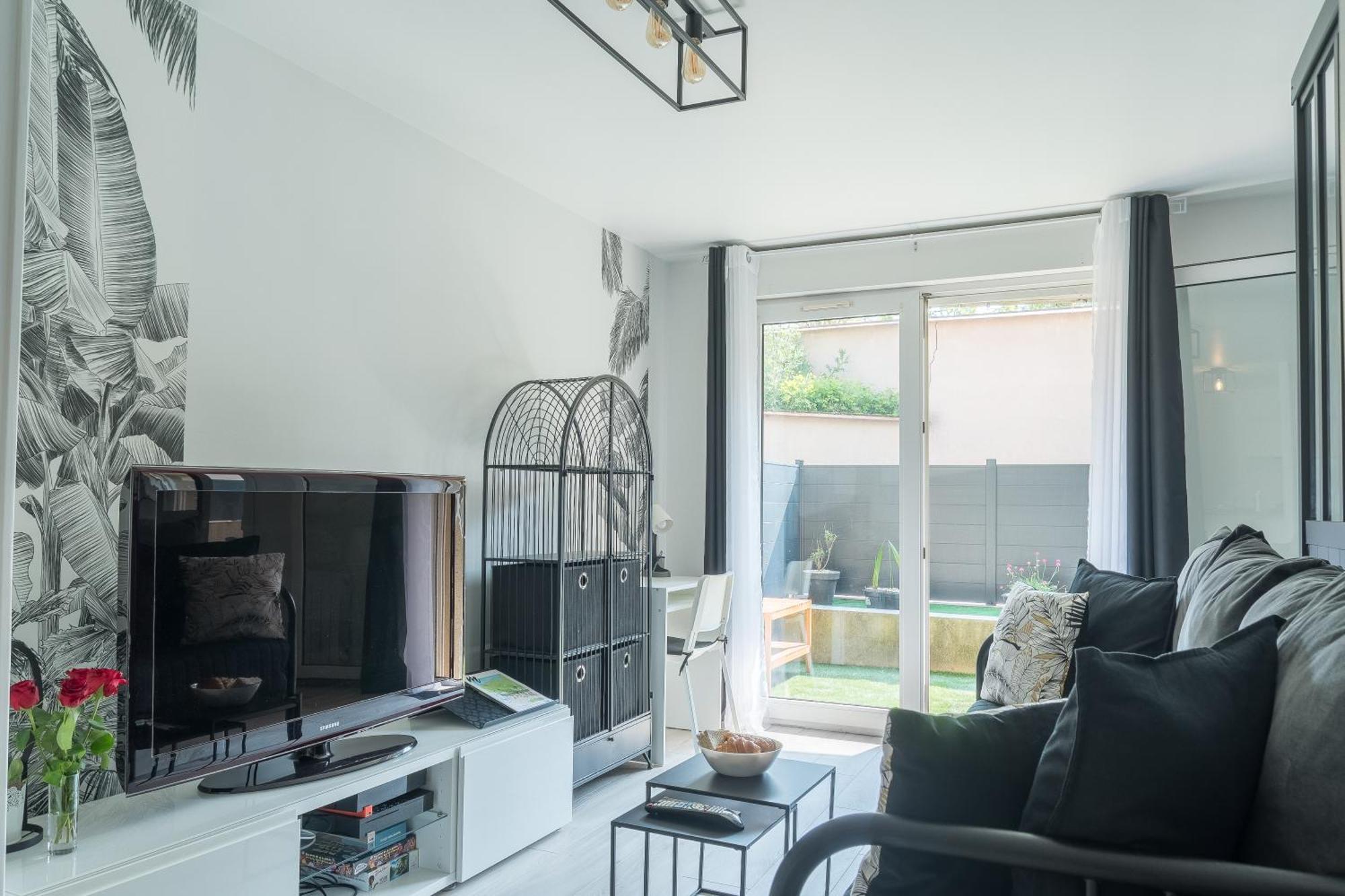The Jungle Loft Paris-Tgv-Orly Confort Apartment Massy  Luaran gambar